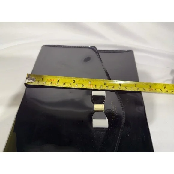 Ted Baker Bow Clutch Cersei Black Patent Leather With Wrist Strap - Picture 4 of 5